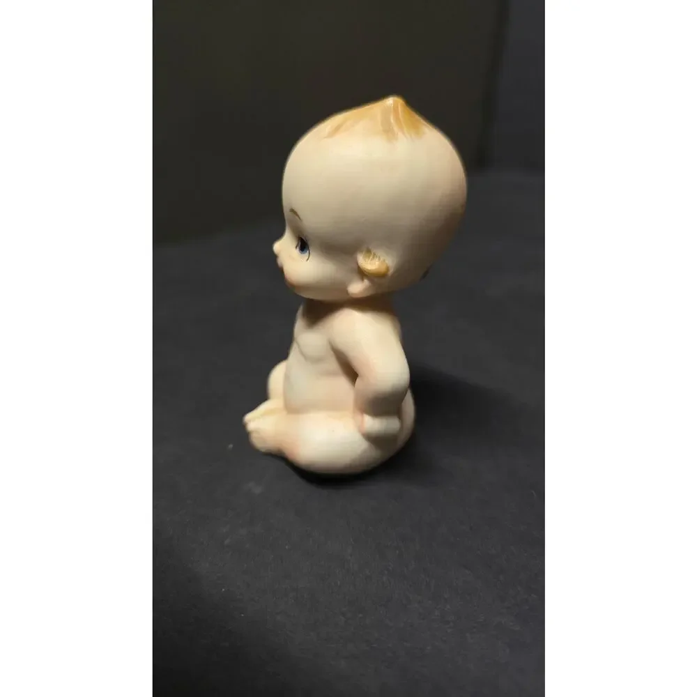 Unmarked porcelain kewpie